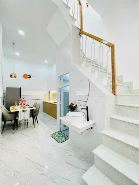 Chính chủ kẹt tiền bán gấp nhà 2 tầng tại Đường Cô Giang, Phường Cô Giang, Quận 1, Hồ Chí Minh